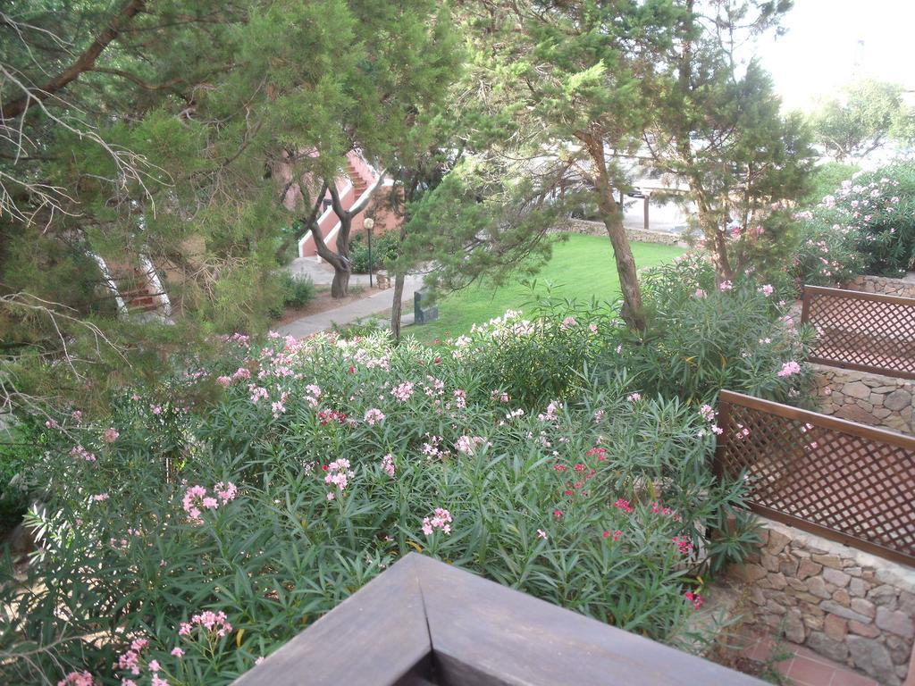 Residence Gardens 罗通多港 外观 照片